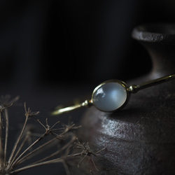 moonstone brass bangle (kijimo) 2枚目の画像