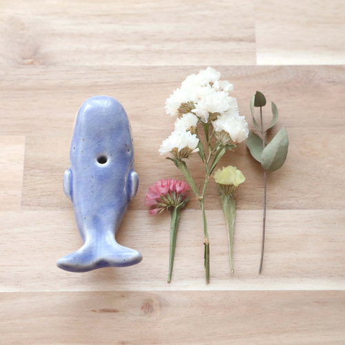 クジラの花挿しオブジェ 海のブルー ＊ ドライフラワー付き 2