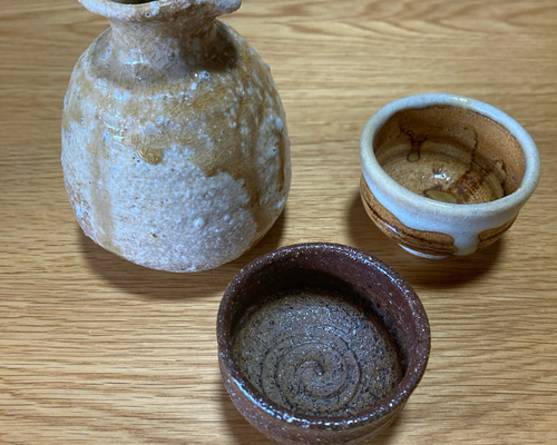 登り窯作品】徳利とぐい呑み2個セット おちょこ・ぐい呑み・徳利 宮嵜