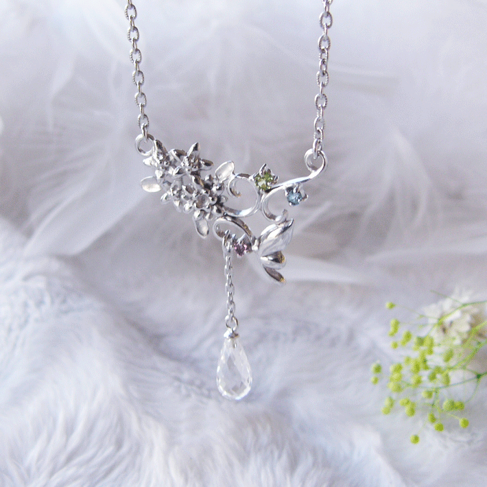 蝶＆お花のネックレス【1点物】