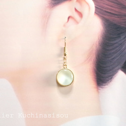 樹脂藝術圓形耳環〈Oborozuki〉 第4張的照片