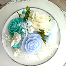 母の日予約販売　石鹸彫刻　香る花のアレンジメント(ホワイト＆ブルー） 4枚目の画像