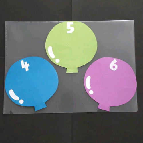 送料無料》お誕生日表 壁面飾り その他アート minimini 通販 17368965