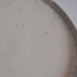 Creema限定 縁がなみなみした丸いプレート皿小・中・大3点セット（白/マット/点模様) 10枚目の画像