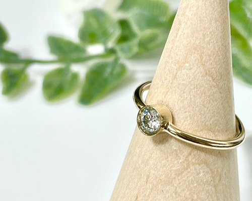 14kgf》極上の輝き モアサナイト ベゼルリング 4mm 指輪・リング WATER