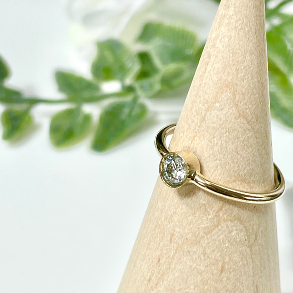 14kgf》極上の輝き モアサナイト ベゼルリング 4mm 指輪・リング WATER