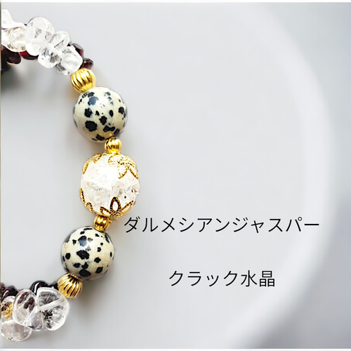 蓮花宝瓶天珠・天然石ブレスレット•*¨*•.¸¸♬ 蓮花宝瓶天珠とゴールドタイチンルチル・ラブラドライト・ムーン