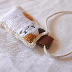 ごはんまちにゃんこ　猫　刺繍　チャーム　みけにゃん 6枚目の画像