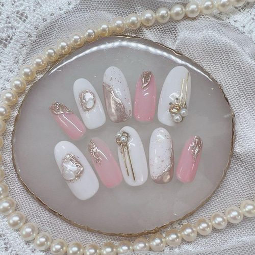 現品ネイルチップ❁︎大人ガーリーネイル 淡色ネイル ニュアンスネイル  