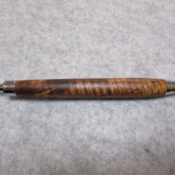 ハワイアンコア　カーリー杢　スポルテッド　椿油仕上げ　木軸ボールペン(シャープペンシル)　希少材 3枚目の画像