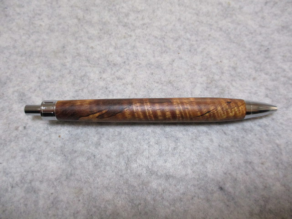ハワイアンコア　カーリー杢　スポルテッド　椿油仕上げ　木軸ボールペン(シャープペンシル)　希少材 3枚目の画像