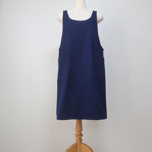 お洒落にカフェ気分❣そのままお出掛け バッククロスエプロン