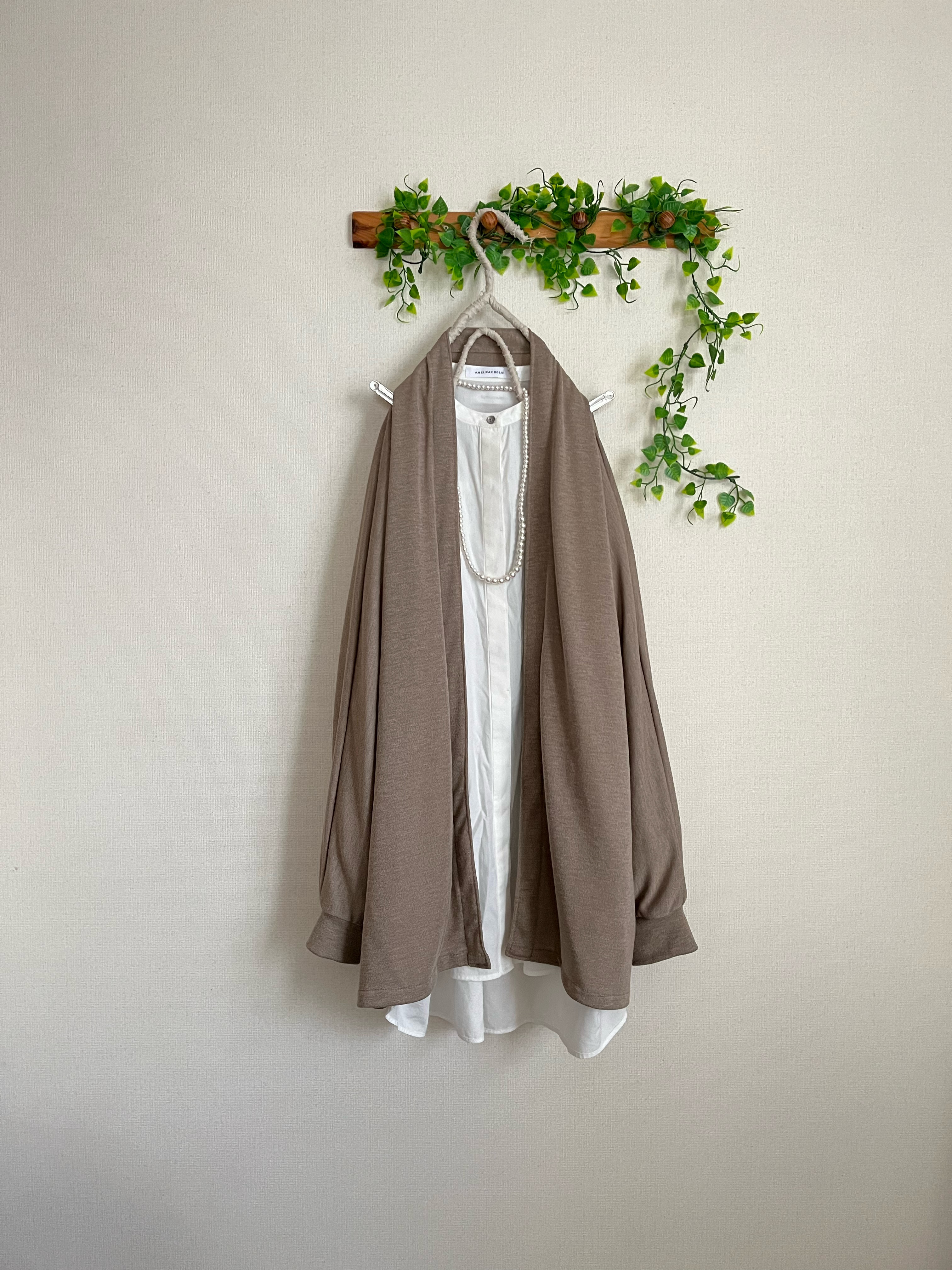 春夏秋てろてろベージュニットドルマンローブカーディガン