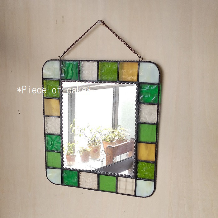 ステンドグラス　鏡　ミラー　百合 ステンドグラス 鏡 ミラー 百合 - メルカリ