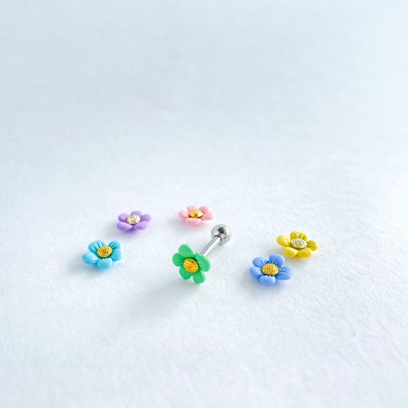 大人っぽいグリーンフラワーのボディピアス[ゲージとシャフトを選べる