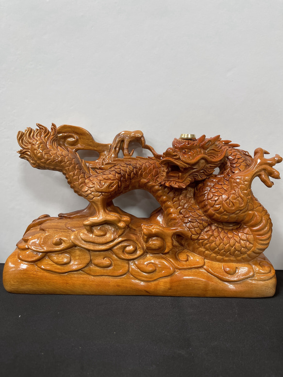 香樟木の龍　ドラゴン　雕刻　置物 1枚目の画像