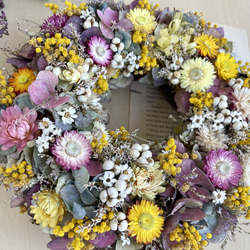 ミモザと紫陽花&ヘリクリサムのリース《母の日ギフトフラワー》 2枚目の画像