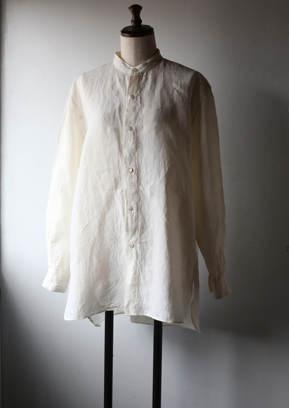 Linen relaxed shirts 1枚目の画像