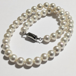 花珠真珠のような照り/ミガキ貝パールネックレス 9mm イヤリングor