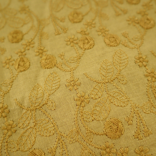 刺繍生地 コットンリネン 花柄 刺しゅう 布 生地 Grace's Fabric