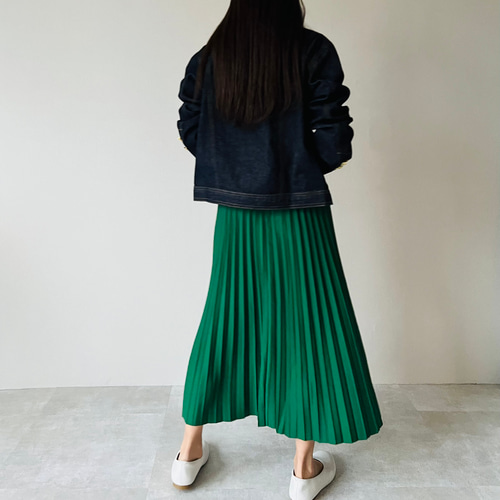 新作送0】大人の春おしゃれ イチオシ極上プリーツスカート 高見えツヤ