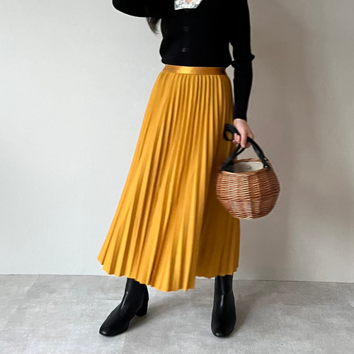 新作送0】大人の春おしゃれ イチオシ極上プリーツスカート 高見えツヤ