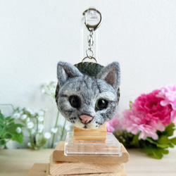 木製プレート＊ネコイラスト「ネコがいます開閉注意」／キジトラ