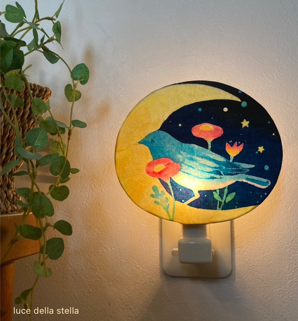 ☆月の明かりがお部屋を照らす ナイトランプ 照明 ライト 月