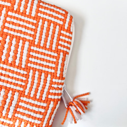 【手織り生地】あじろ織りのPCケース（オレンジ×ホワイト） 1枚目の画像