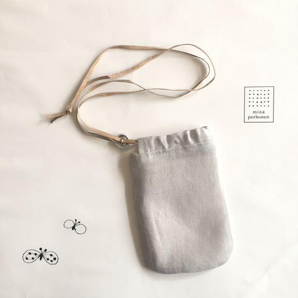 お守り袋 小さな巾着 ミナペルホネン ⚮̈ minä perhonen⚮̈  choucho 2枚目の画像