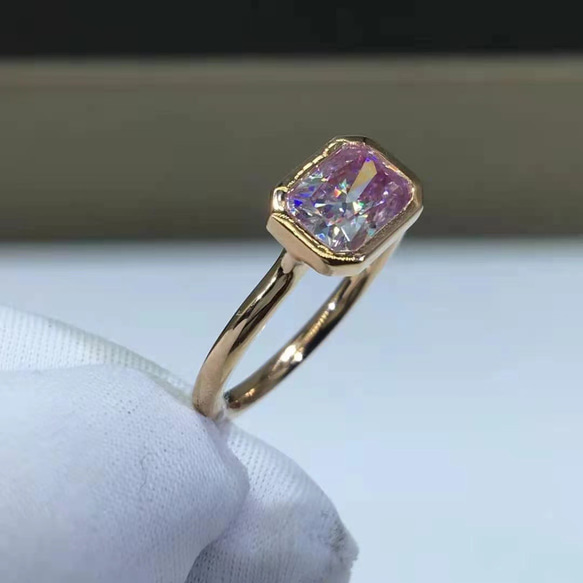 【newデザイン】ピンク　モアサナイト  ダイヤモンド　リング　K18PG 3枚目の画像