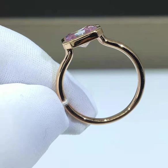 【newデザイン】ピンク　モアサナイト  ダイヤモンド　リング　K18PG 4枚目の画像