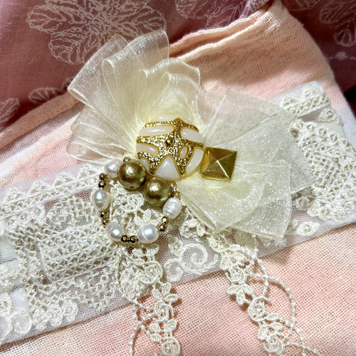 475»◤完売◢ポニーフック◢ラッピング無料◢髪飾り*インド刺繍リボン