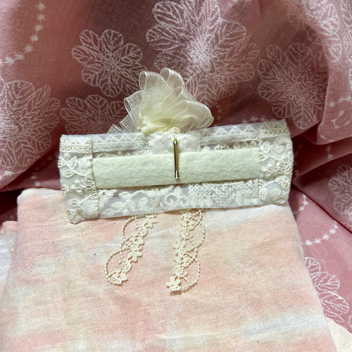 475»◤完売◢ポニーフック◢ラッピング無料◢髪飾り*インド刺繍リボン