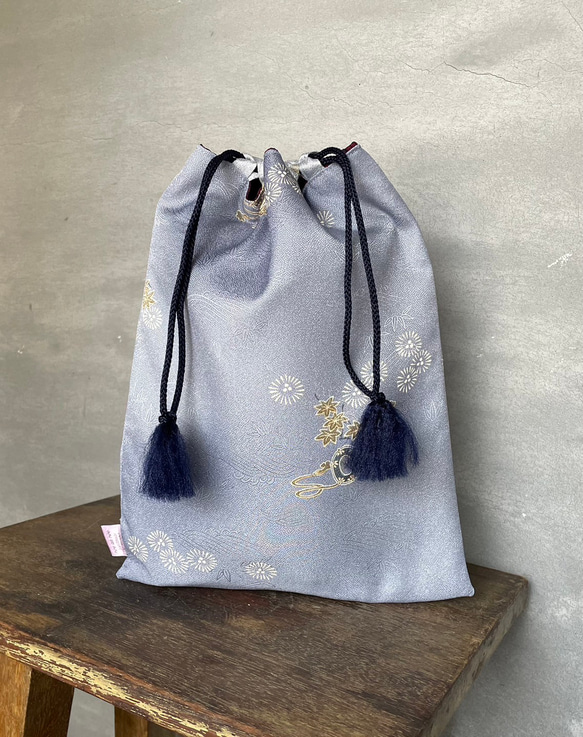 《着物リメイク》信玄袋（紐・ネイビー） 1枚目の画像