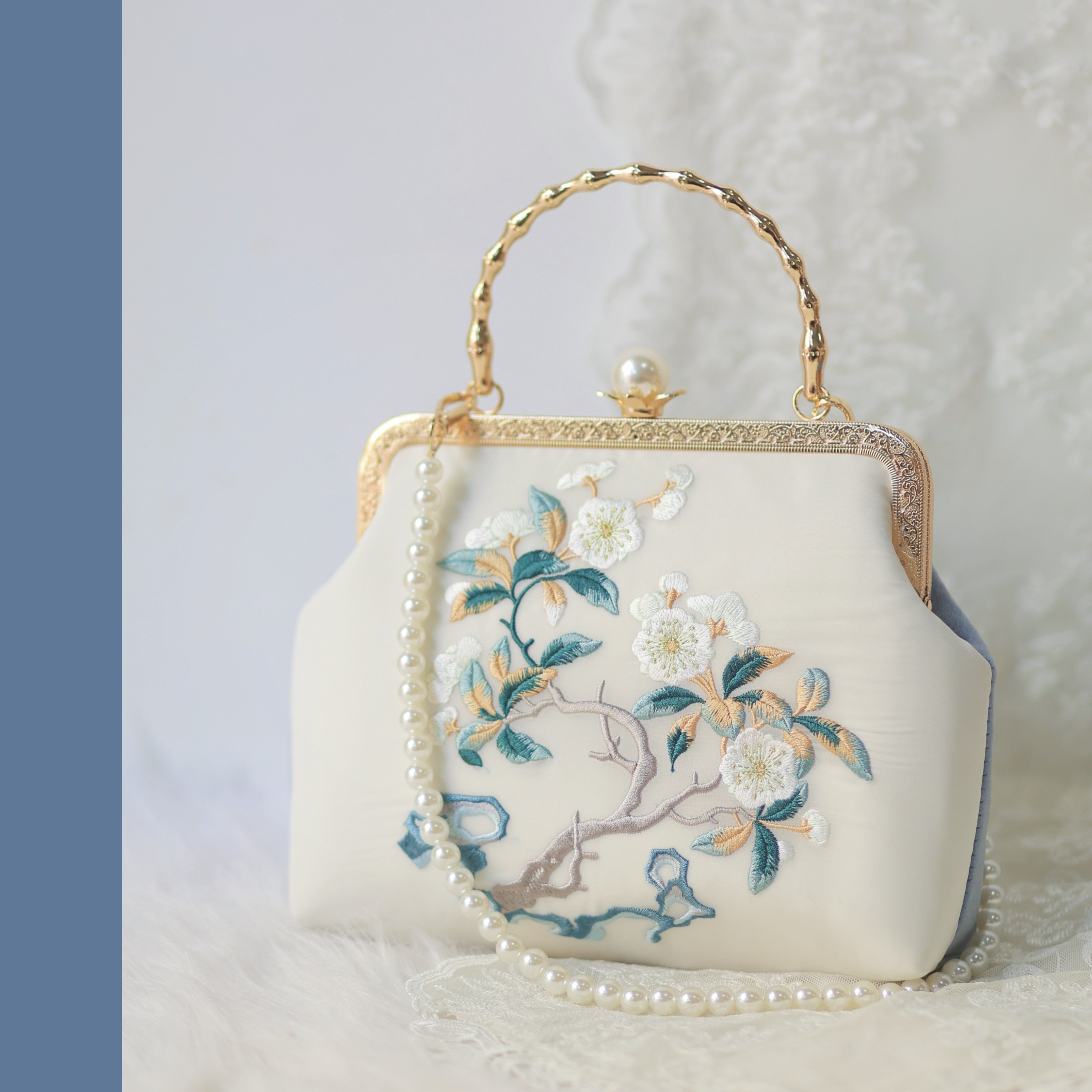 ♡クラッチバッグ　可愛いパーティーバッグ9～14日届け送料込み