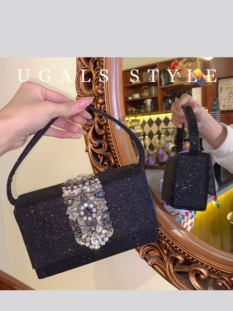 ♡クラッチバッグ　可愛いパーティーバッグ9～14日届け送料込み