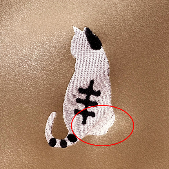[獨一無二]貓咪剪影刺繡人造皮革迷你單肩包&lt;米色&gt; 第7張的照片