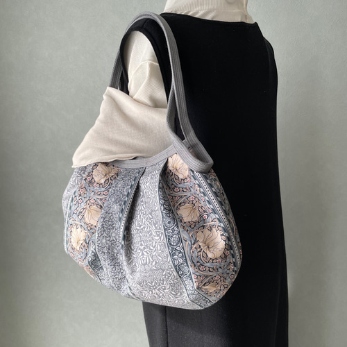 コロンと可愛いショルダーグラニーバッグ ピンパーネル