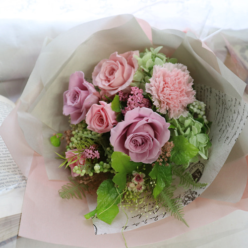 プリザーブドフラワー 花束 「ワンサイドブーケ」 退職祝い 誕生日 母