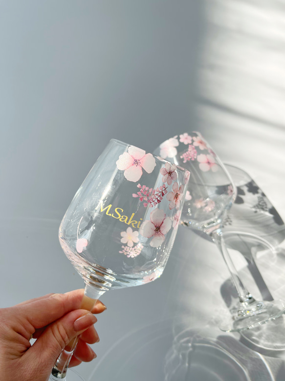 【ラッピング無料】 名入れ ペア 桜のワイングラス 5枚目の画像