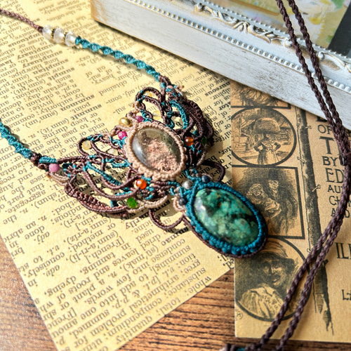 ガーデンクォーツ クリソコラ マクラメネックレス ペンダント 天然石  