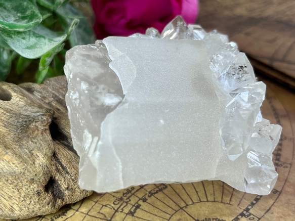セレナイト共生✨　天使の水晶　レインボー　アポフィライト　原石　クラスター 11枚目の画像