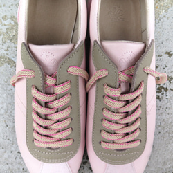 【櫻花般的春天色彩！ ] 經典設計與高品質真皮！ EMA 運動鞋/淡粉色 x 馬尾 第6張的照片