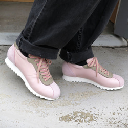【櫻花般的春天色彩！ ] 經典設計與高品質真皮！ EMA 運動鞋/淡粉色 x 馬尾 第4張的照片