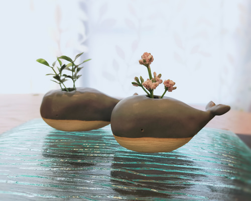 くじら】のミニ一輪挿し 一輪挿し・花瓶・花器 Tokimokimi 通販