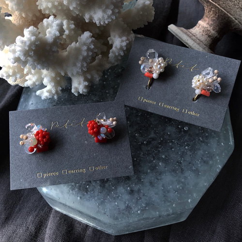 珊瑚礁のピアス『赤』【天然珊瑚・オパール】(イヤリング
