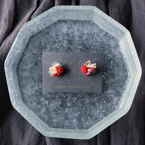 陶器　サンゴ　珊瑚礁　海　魚　アクセサリー入れ　ピアス　作家作品　一点物 陶器 サンゴ 珊瑚礁 海 魚 アクセサリー入れ ピアス 作家作品 一点物