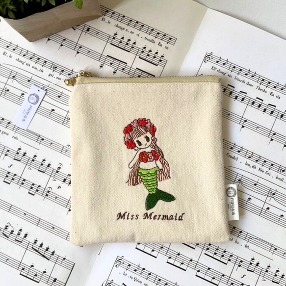 刺繍ポーチ✳︎オリジナルキャラクター✳︎シンプルポーチ✳︎プリンセス✳︎ぺたんこポーチ✳︎プレゼント 5枚目の画像