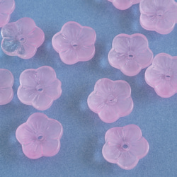 【12個】10mm ピンクのお花のパーツ  ガラスビーズ ꕤ*.ﾟ 3枚目の画像